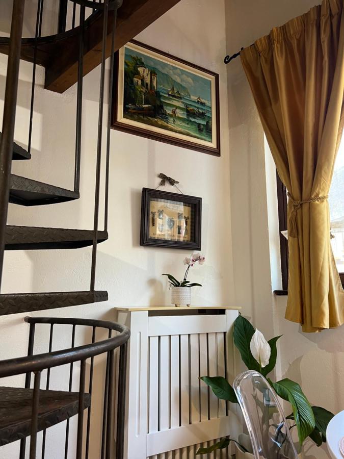 Casa Varenne Stropino Exteriér fotografie