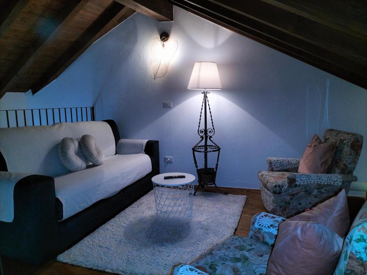 Casa Varenne Stropino Exteriér fotografie